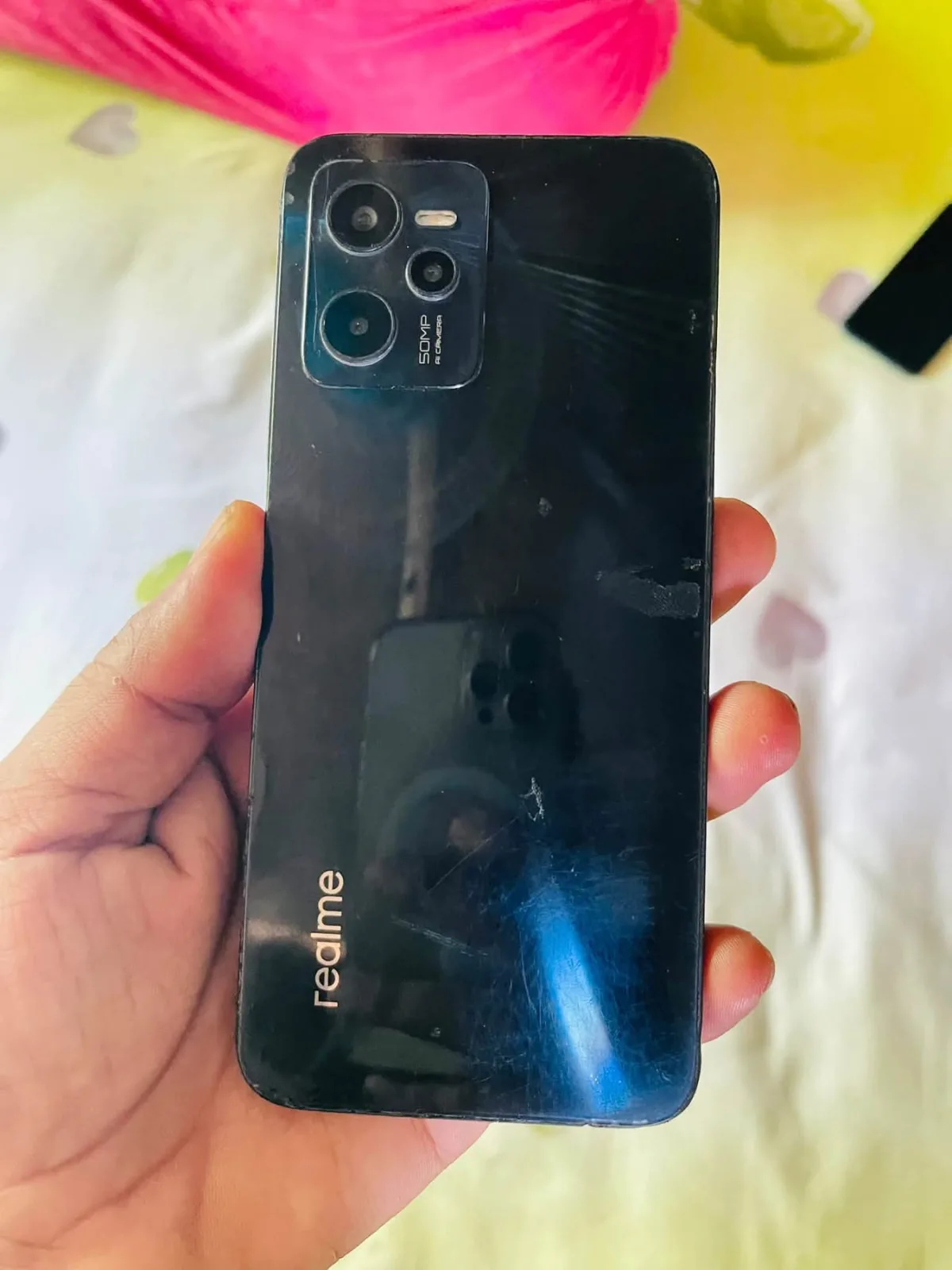Realme C35