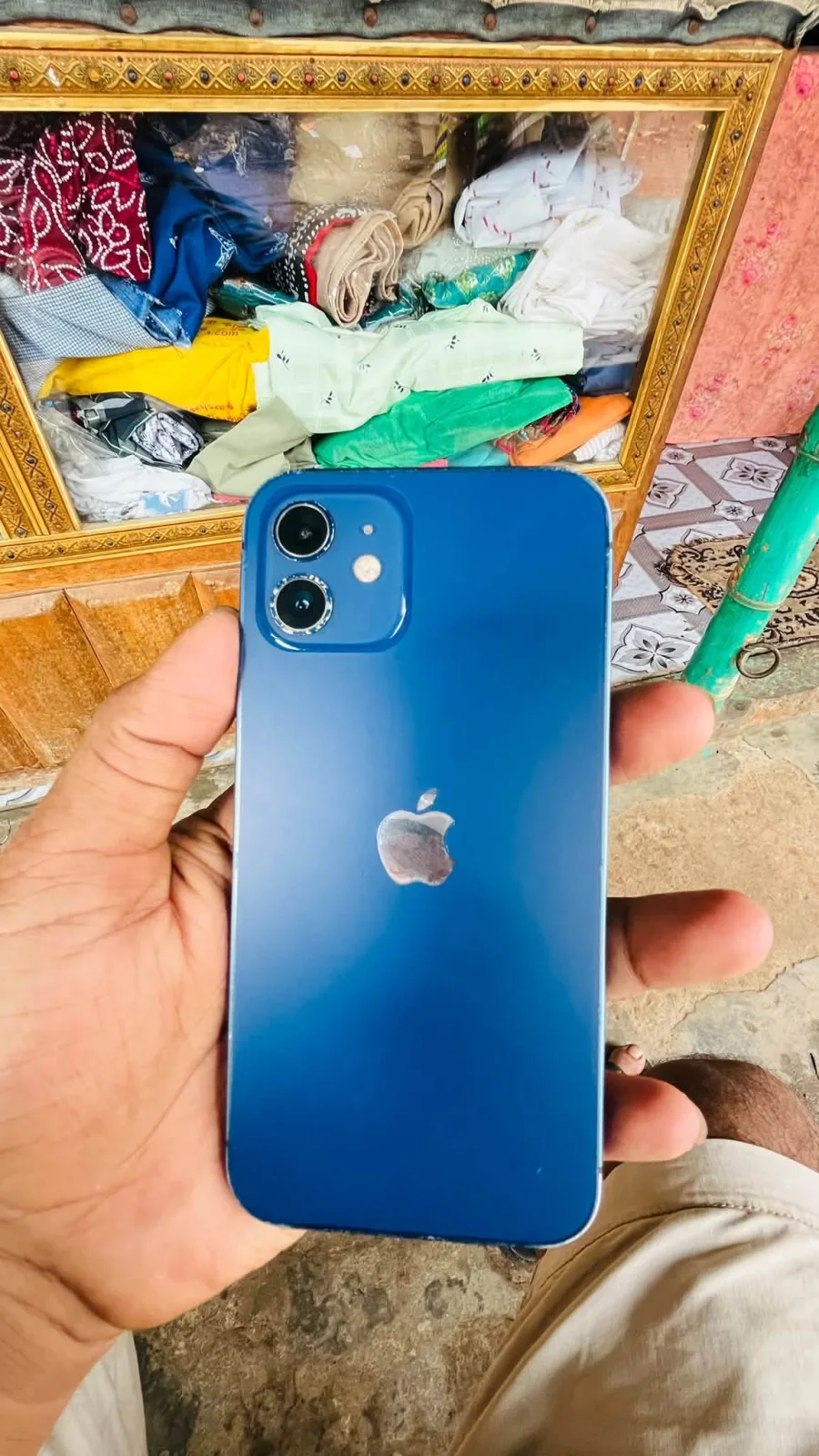iPhone 12
