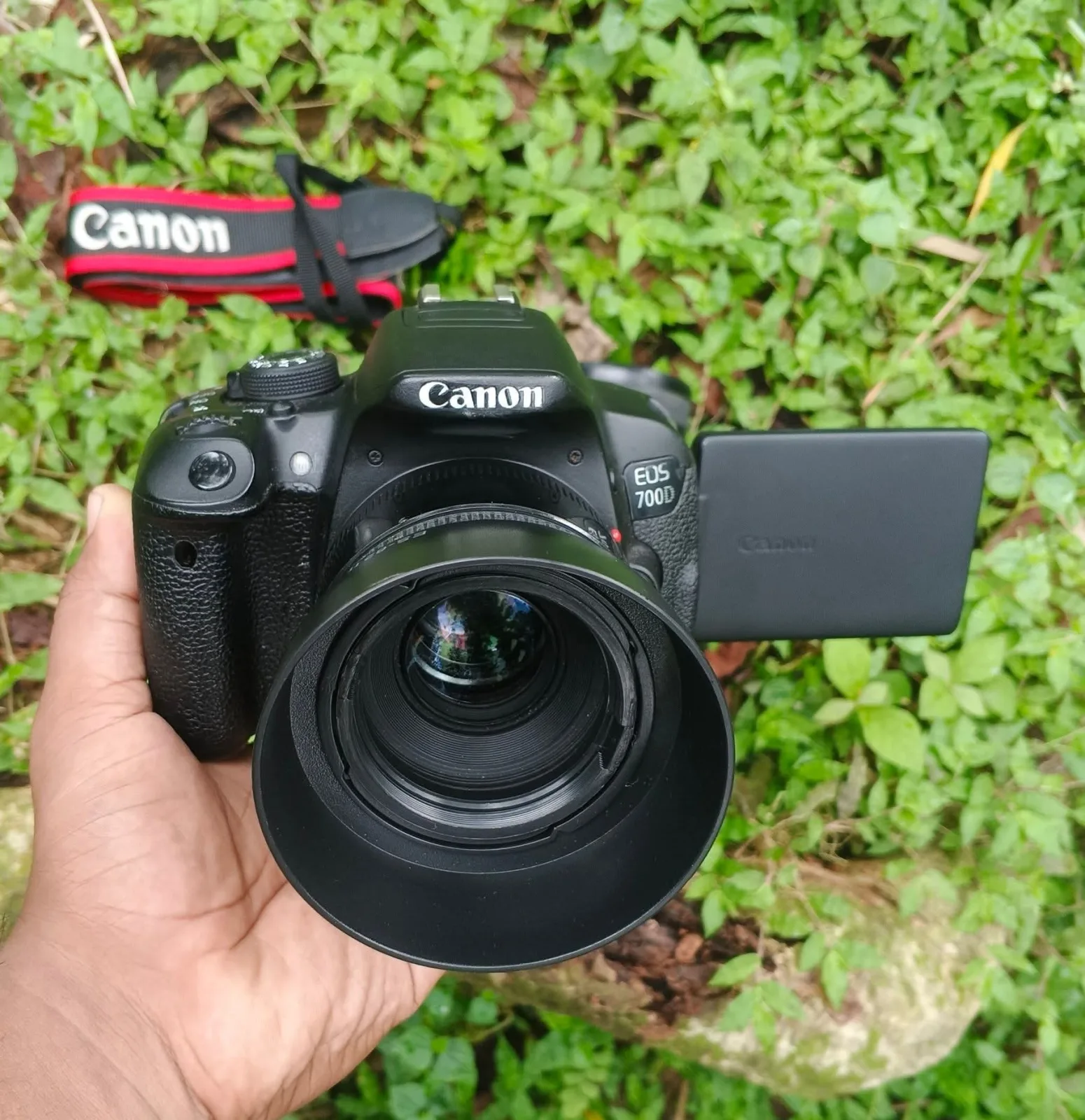 Canon 700D DSLR Camera