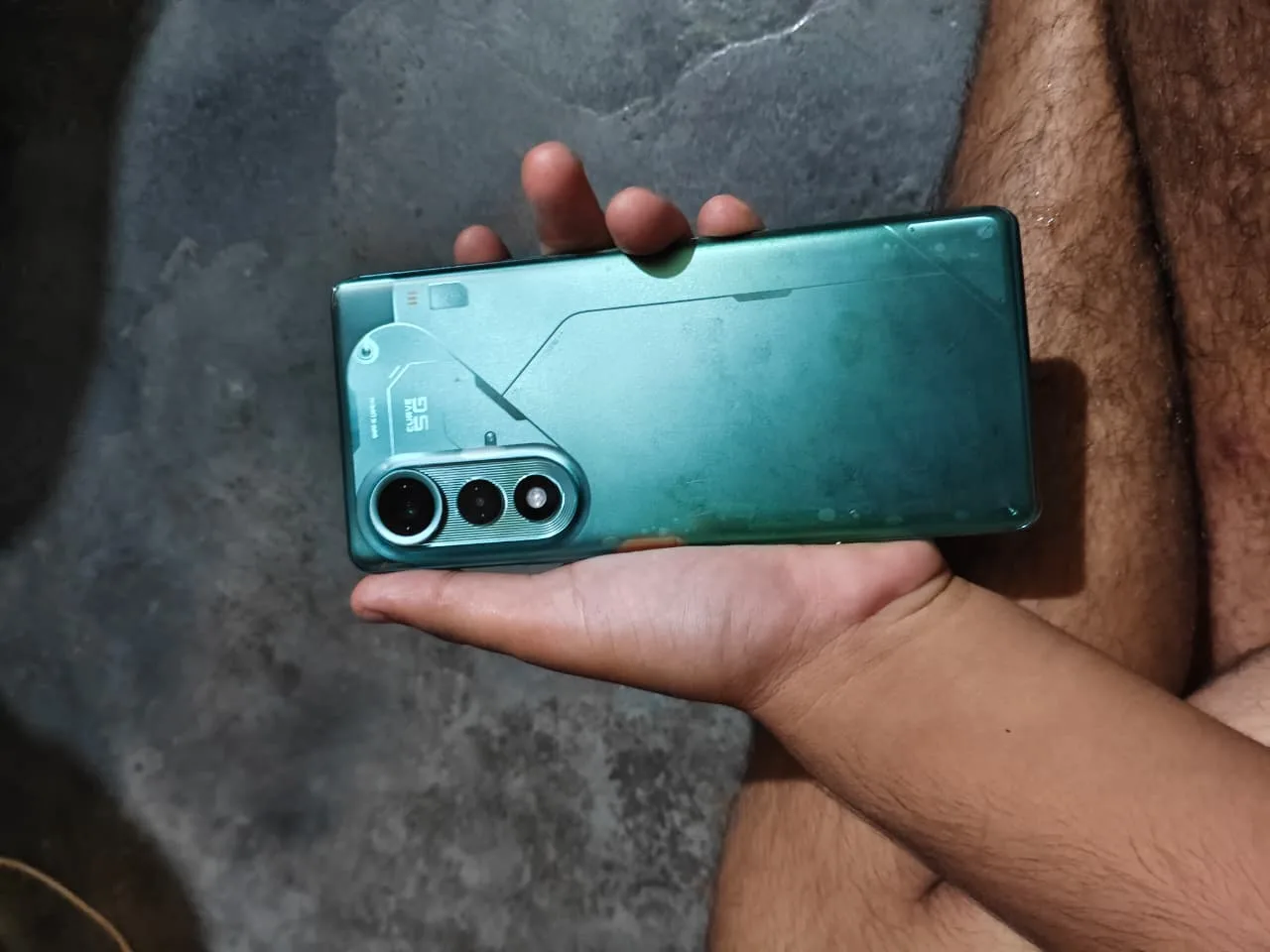 Pova curve 5G