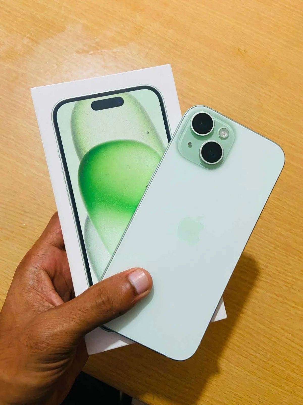 iPhone 15 128GB